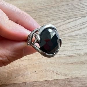 Vintage 925 Sterling silver cocktail ring black center stone